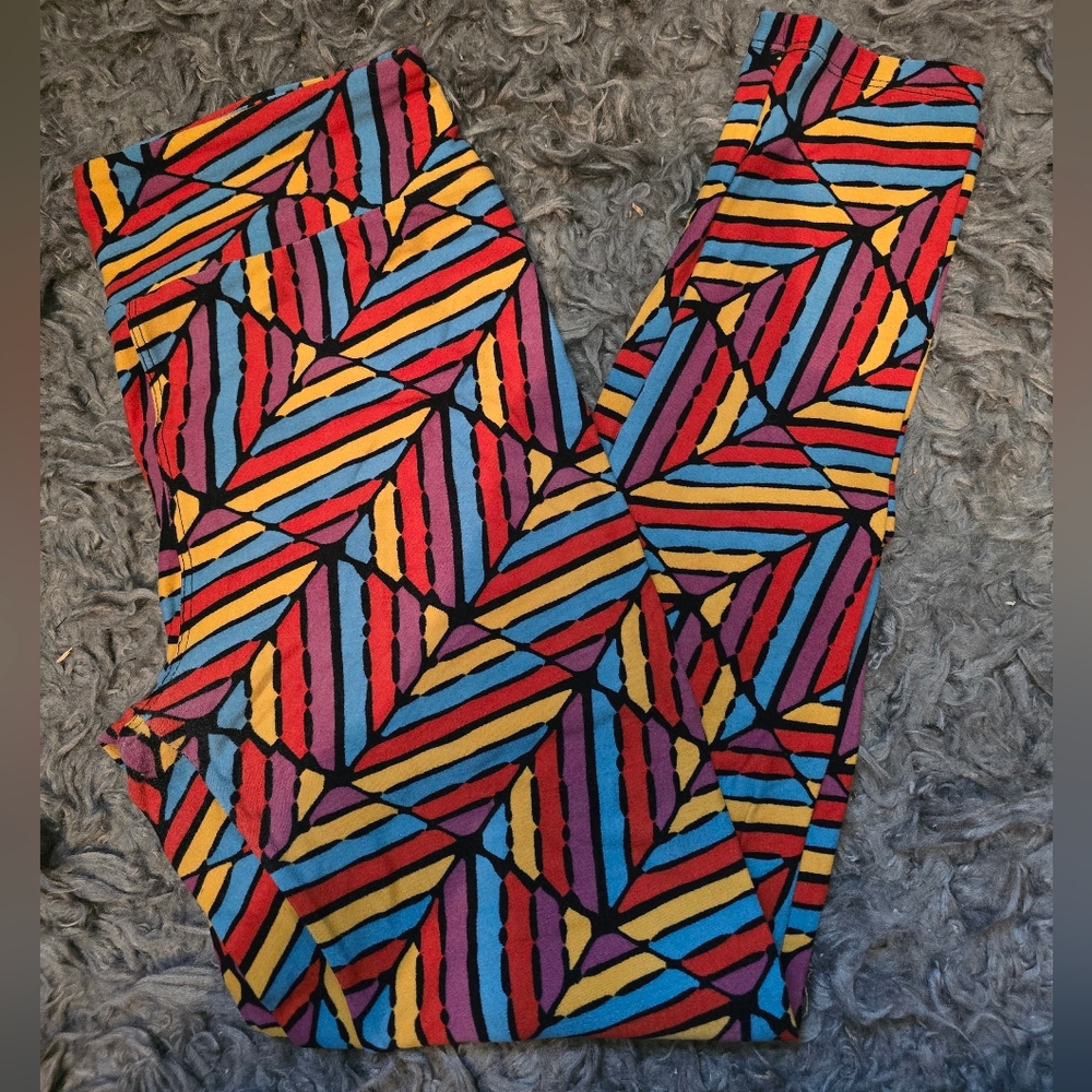 Colorful Geometric Patterned Leggings